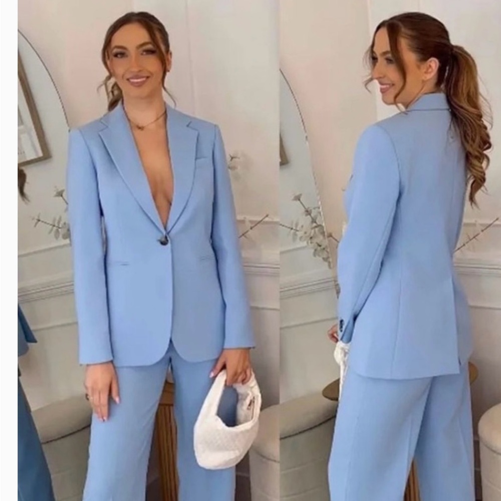 ZW COLLECTION STRAIGHT CUT JACKET AND PANTS. LIGHT BLUE. SIZE M
